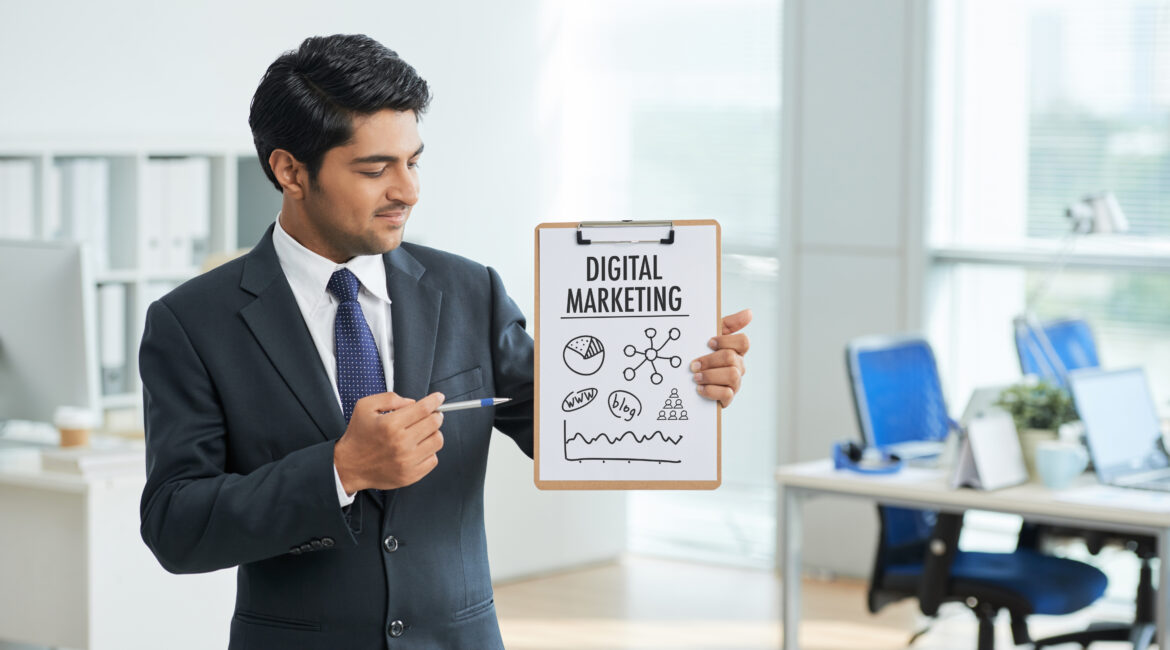 How Do I Start Digital Marketing Career In March 2024?